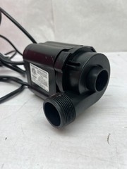 TotalPond 2000 GPH Waterfall Pump 52321 AM25