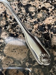 Oneida CLASSIC SHELL Stainless CUBE Silverware Flatware YOUR CHOICE