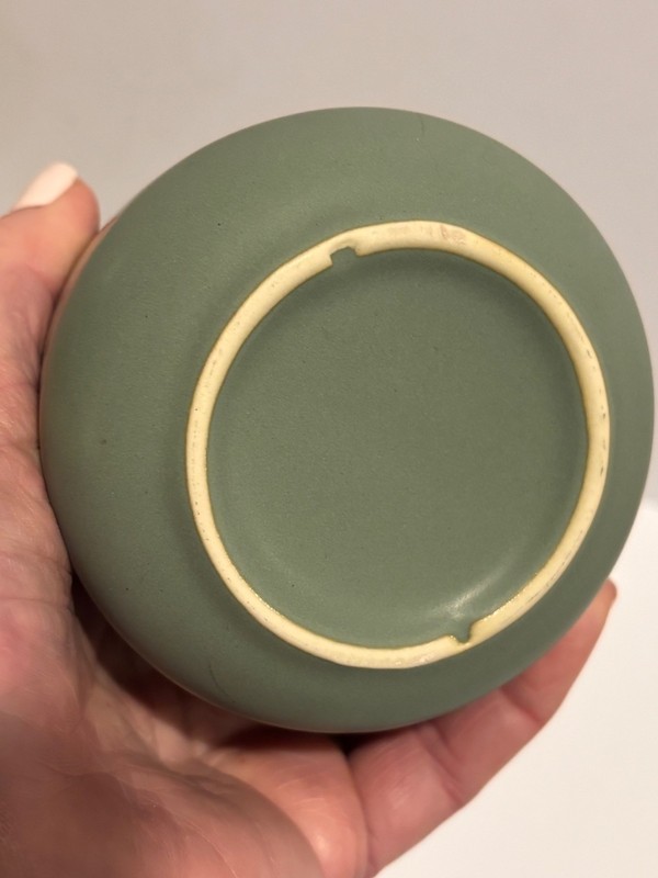 Ceramic Pottery Matte Glazed Pump Lotion Dispenser Green gallery
