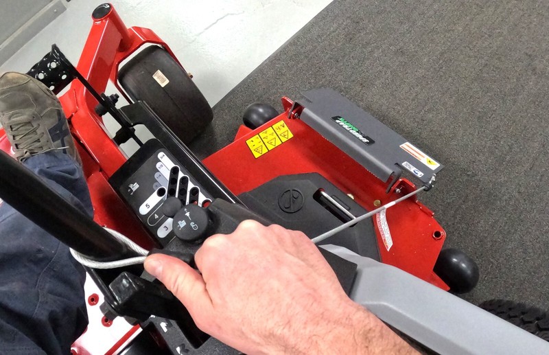 Speedtrap® Chute Blocker Exmark® Radius® E/S Series (48,52,60)30 Second Install gallery