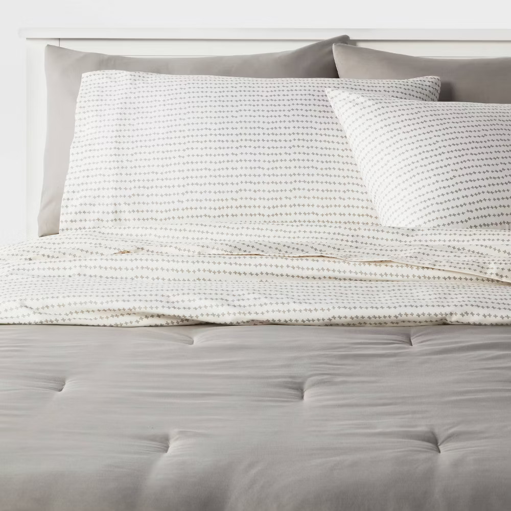 5pc Solid Microfiber Comforter & Sheets Set - Room gallery