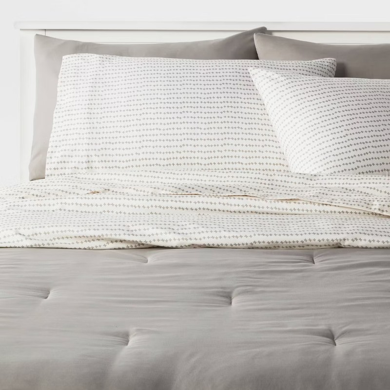 5pc Solid Microfiber Comforter & Sheets Set - Room gallery