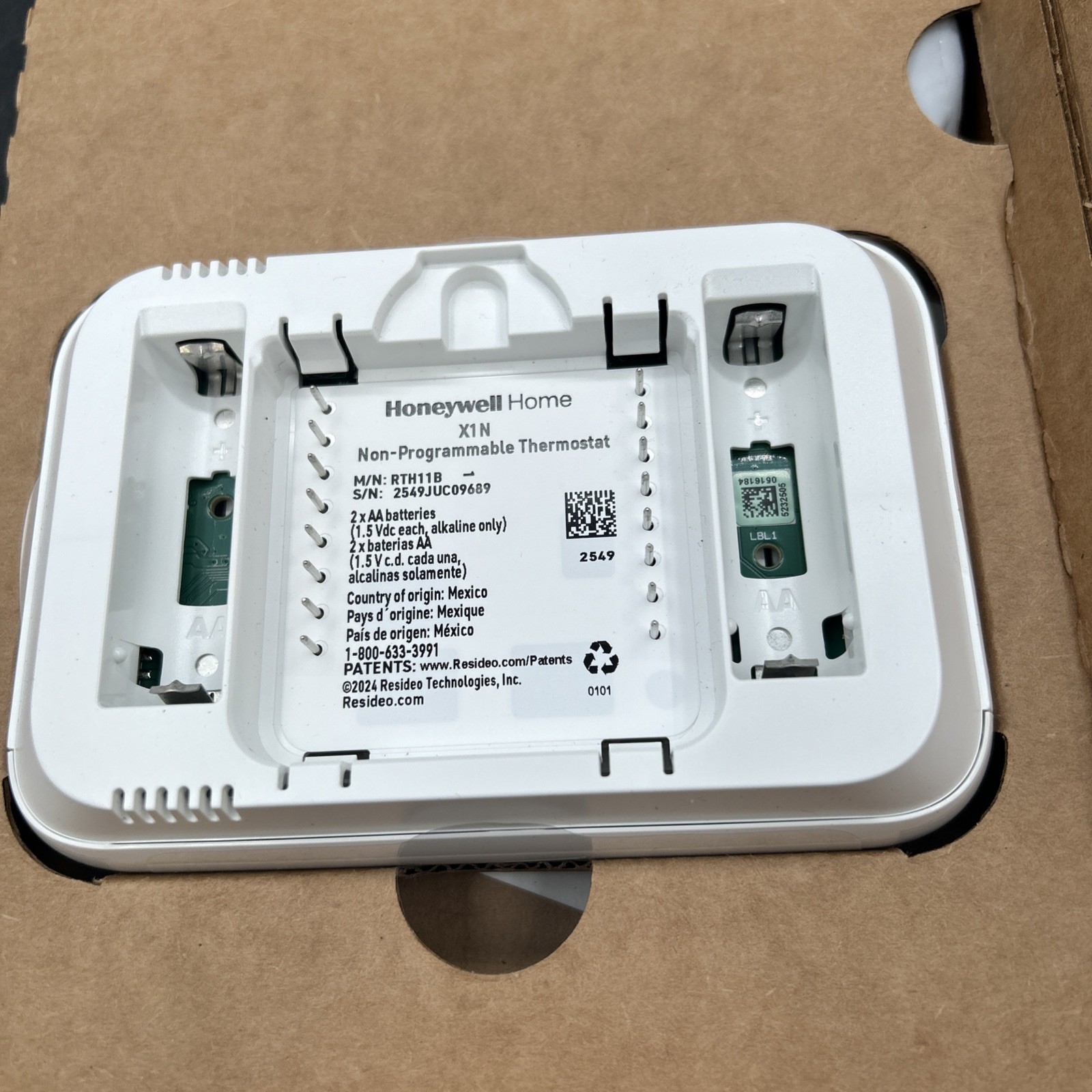 Honeywell Home RTH11B X1N Non-Programmable Thermostat 1H/1C NEW gallery