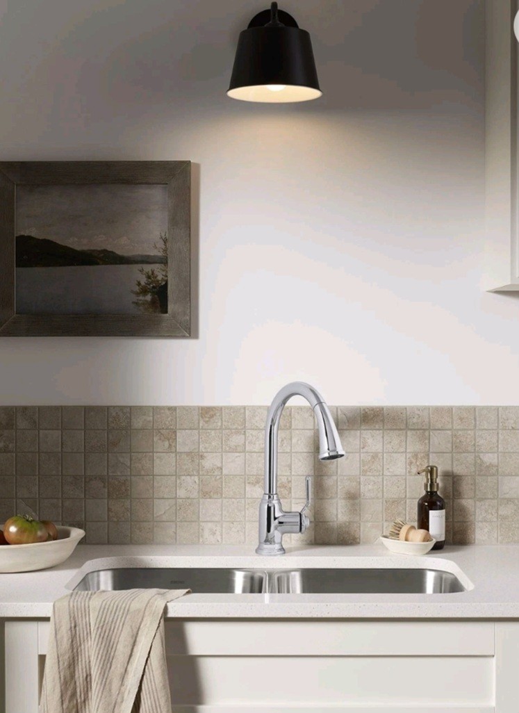 New Pull-Out Kitchen Faucet Polished Chrome Brand New In Original Package!!! gallery