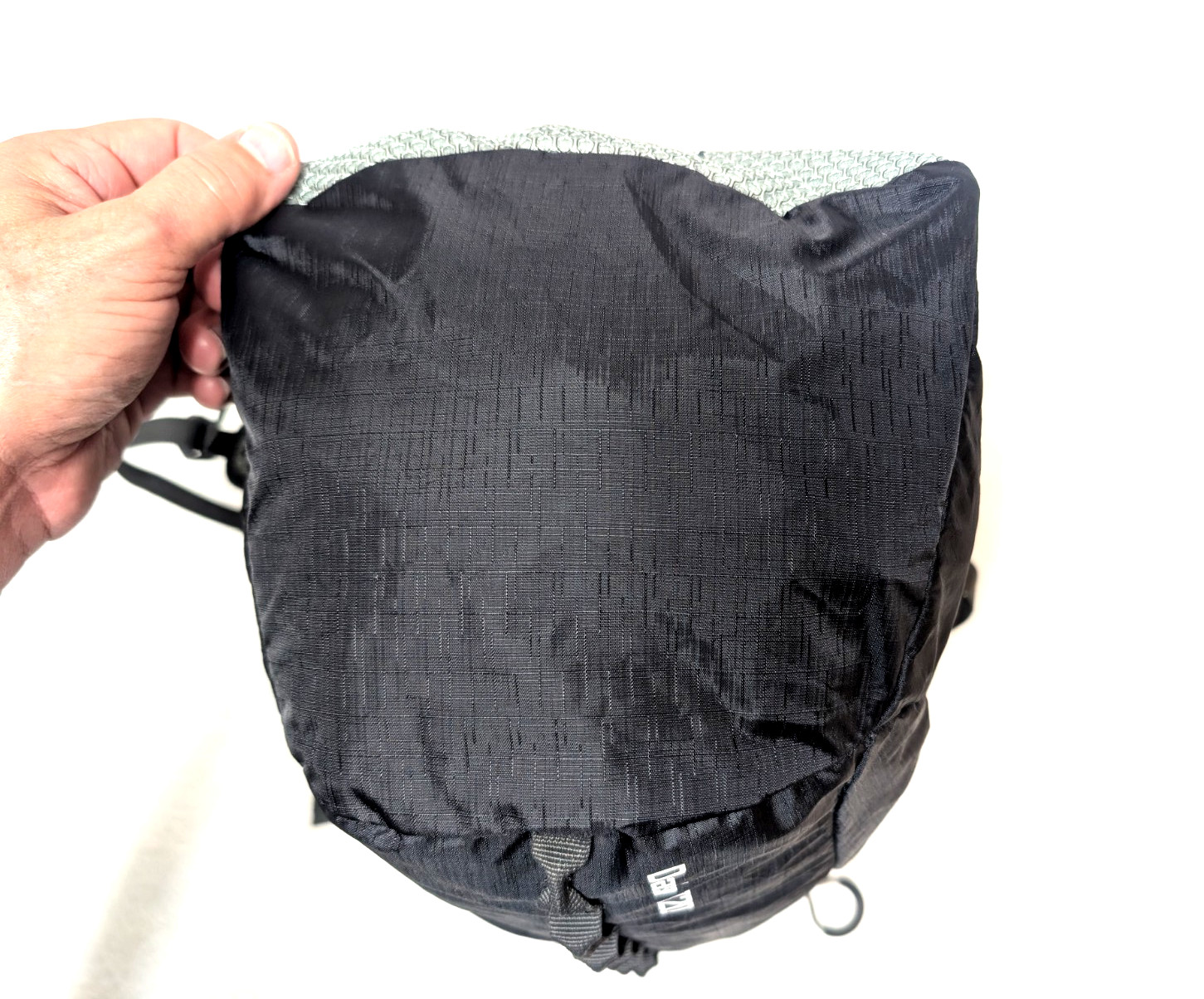 Ascend Dash 720 Hiking Backpack Black Grey Nylon Lightweight Pack Drawstring 4