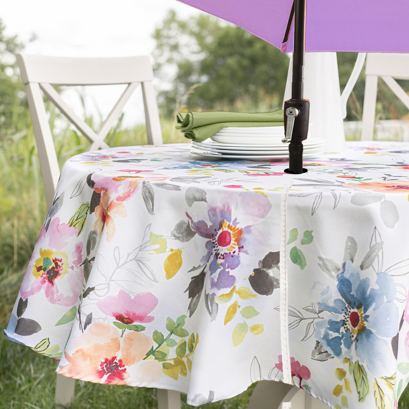 Spillproof Spring/Summer Heavyweight Fabric Outdoor Tablecloth with Umbrella ... gallery