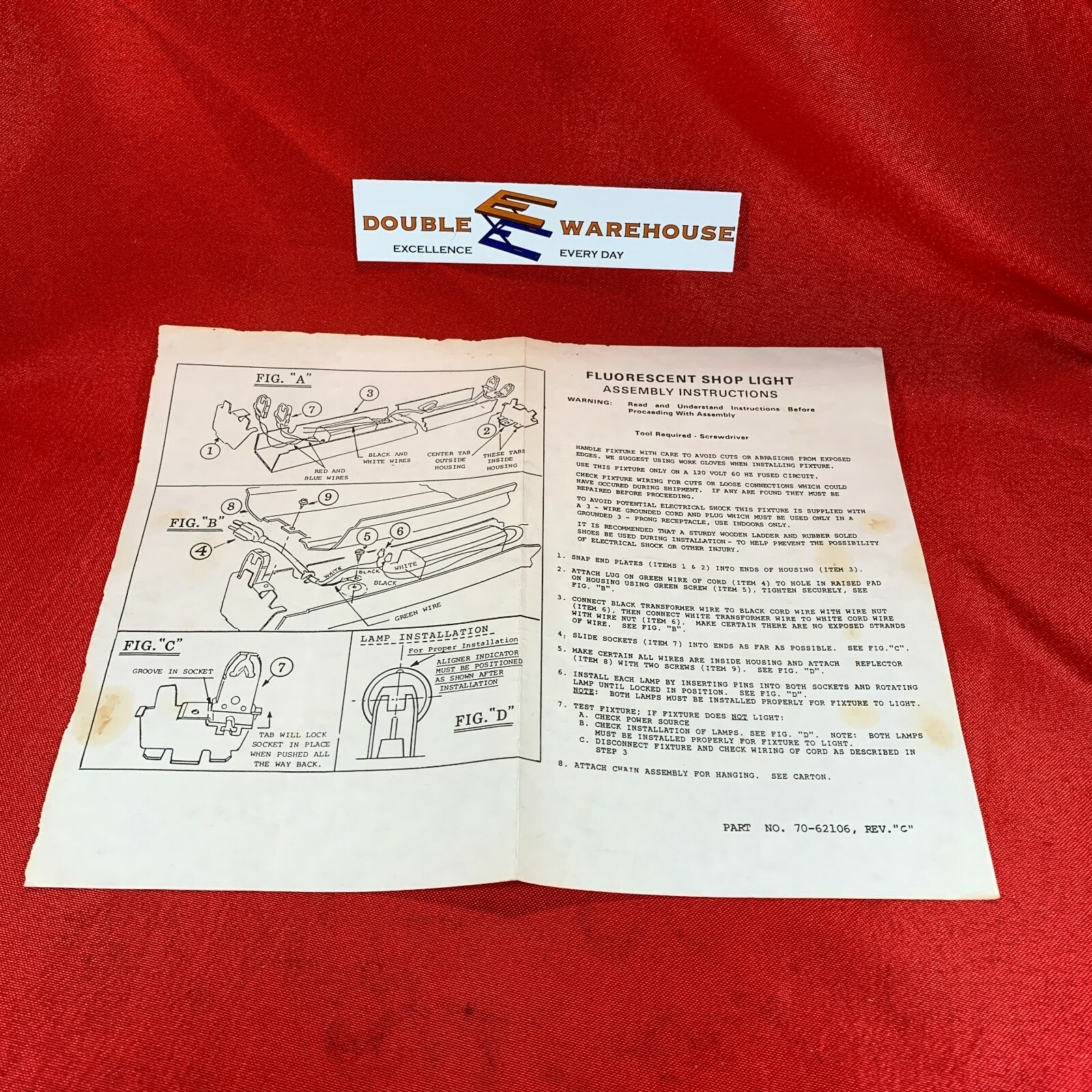 Fluorescent Shop Light Assembly Instructions 70-62106 Rev C Manual gallery