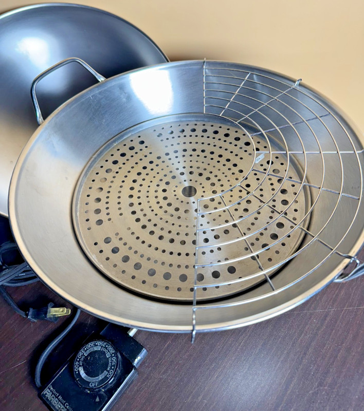 Farberware Electric Wok with Temperature Control gallery