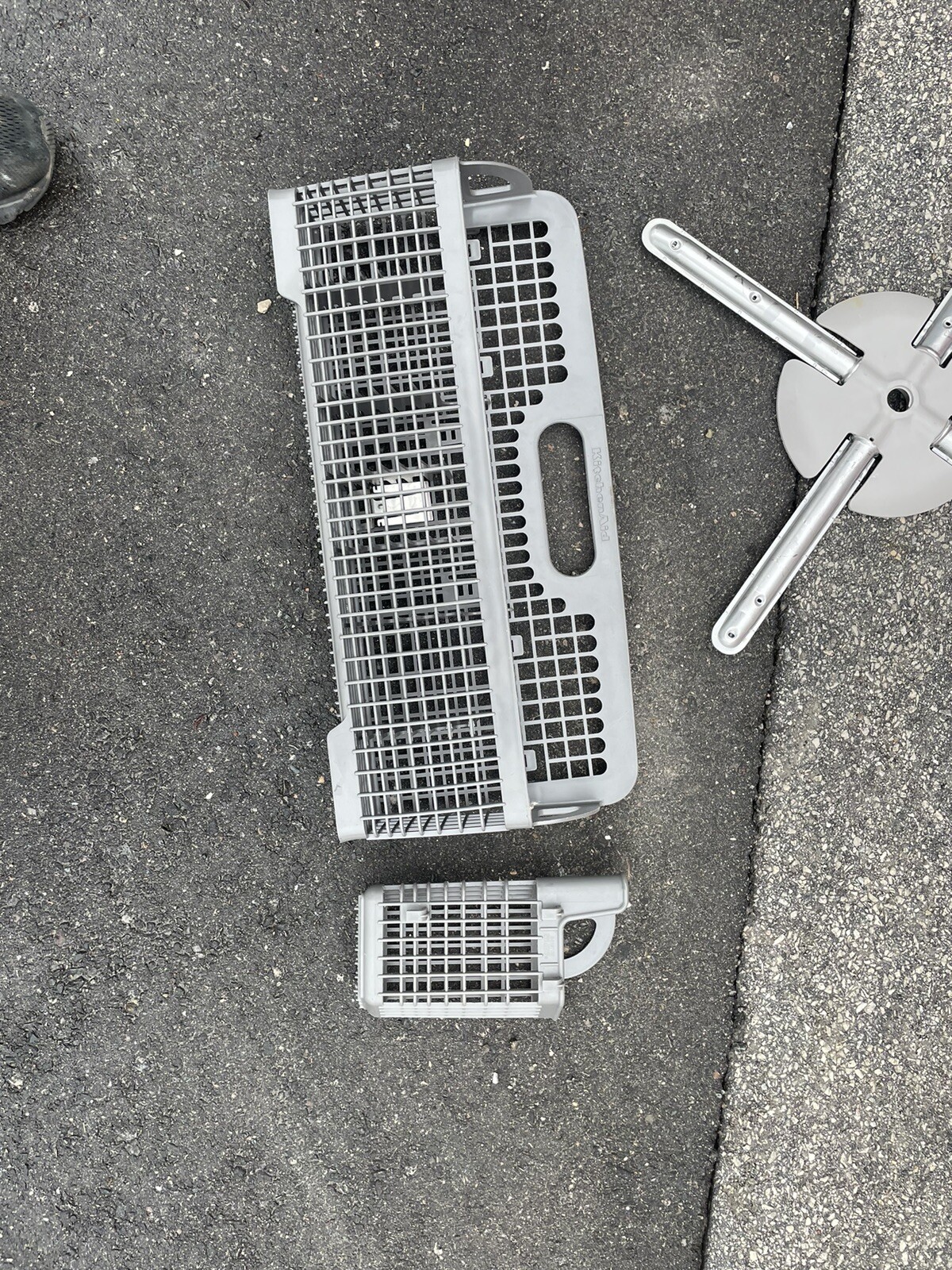 WP8531233 Dishwasher Silverware Basket Replaces 8562043 + Small Basket WP8519702 gallery