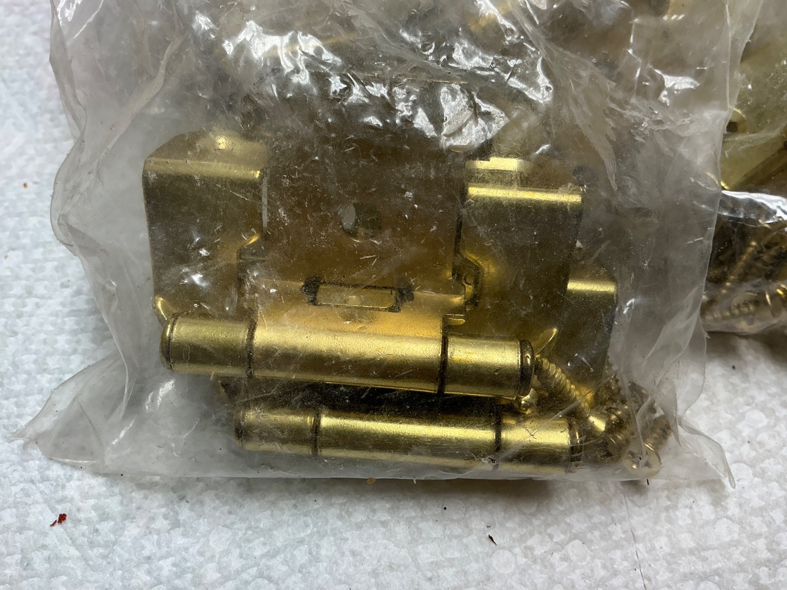 SIX PAIR - Amerock Polished Brass Partial Wrap Hinges 1/2" Self-Closing BP7550-3 gallery