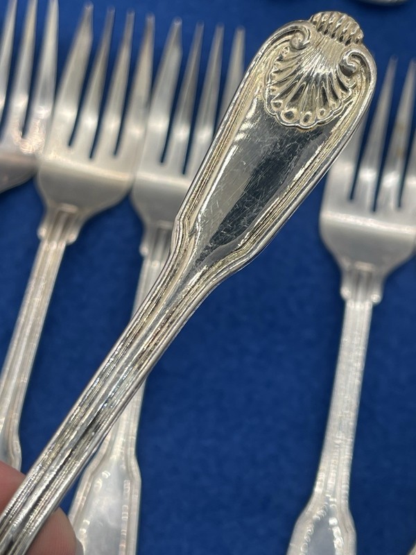 The Main Course MNF2 Silverplate GLOSSY SHELL Flatware LOT 30Pc Fork&spoon used gallery