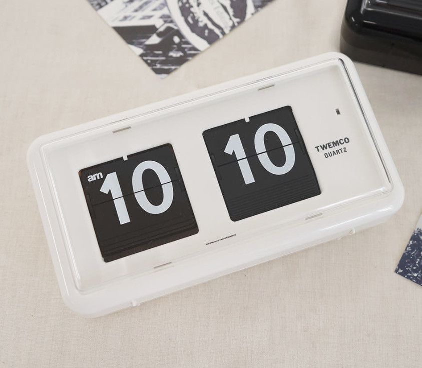TWEMCO QT-30 Retro Flip Clock German Quartz Desk Wall NEW 7 Colors Classic gallery