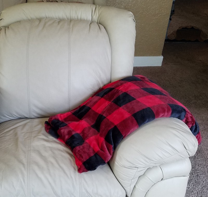 Buffalo Plaid Throw Blanket Red Black Checked 60 x 72 inches Soft Warm Cozy gallery