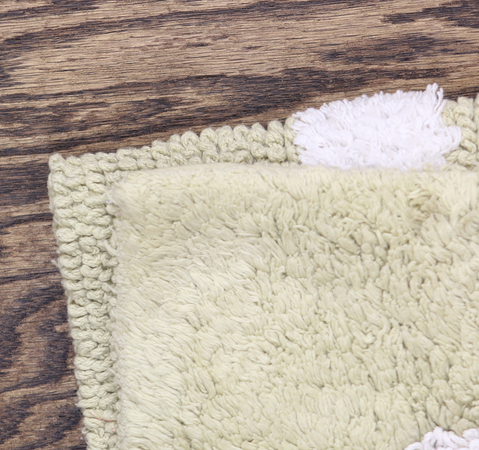 Better Trends Rectangle Textured Patterned Cotton Bath Rug Green / White 22x35 gallery