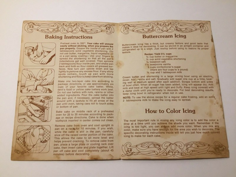 Wilton Complete Instructions for Baking & Decorating A Jolly Clown Cake gallery