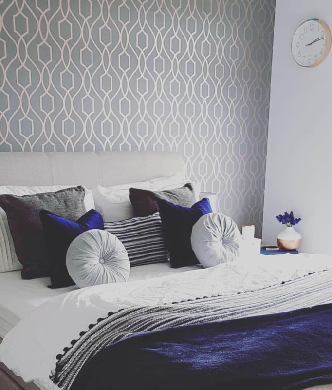 Contemporary Geometric lines modern wallpaper gray rose gold metallic trellis 3D gallery