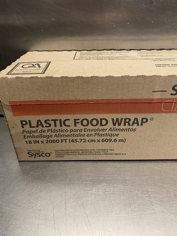 Stretch-Tite Pro Multi-Purpose Professional Plastic Food Wrap, 18 in x 3,000 ft gallery