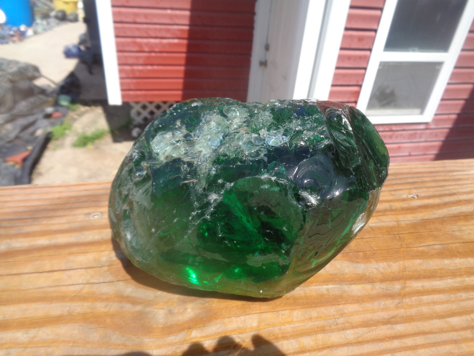 Glass Rock Slag Pretty Clear Lime Green 5.14 lbs XX49 Rocks Landscape Aquariu gallery