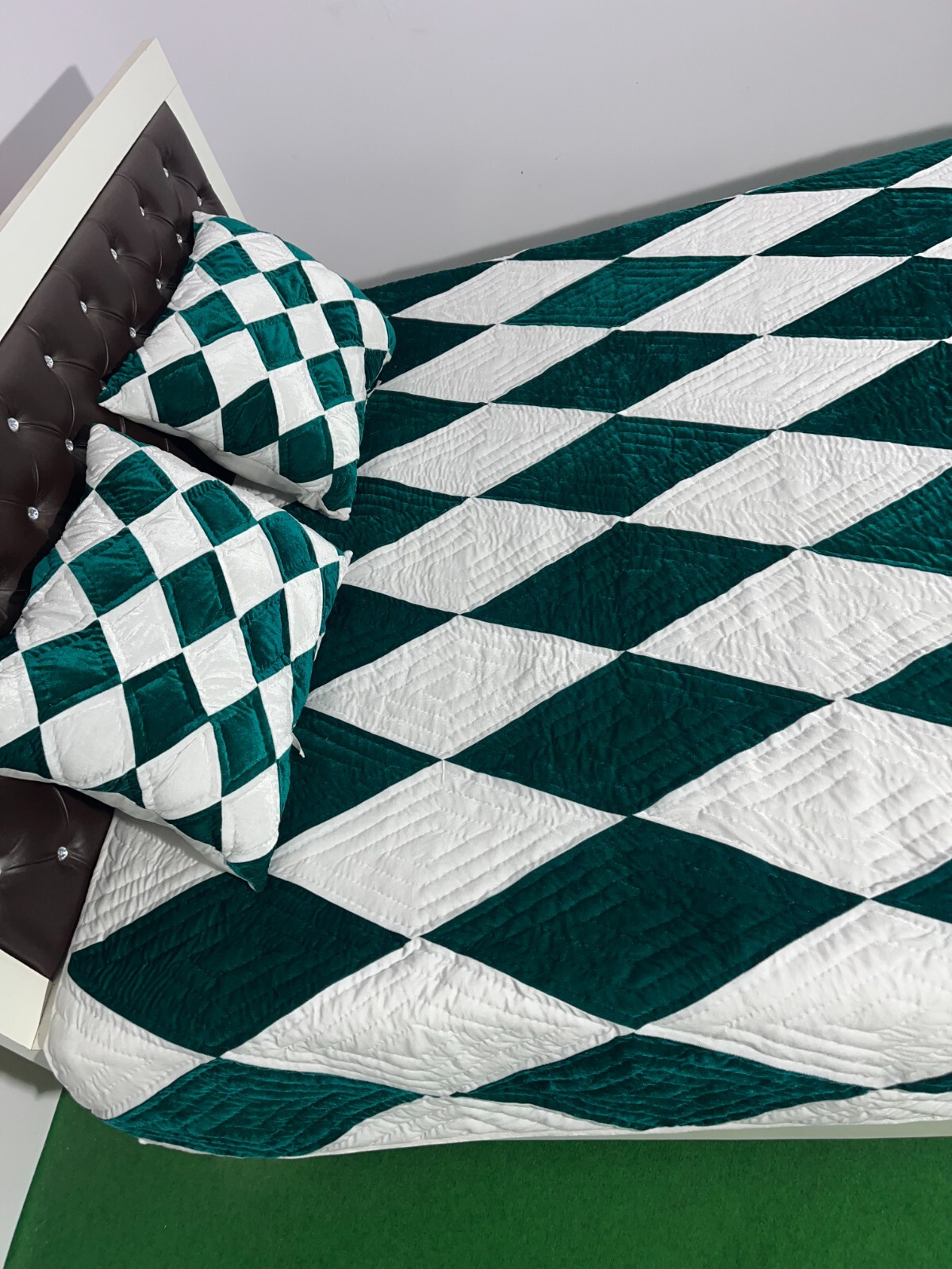 Handmade Checked Pattern Quilt Velvet Bedspread Comforter Bedding Quilt gallery