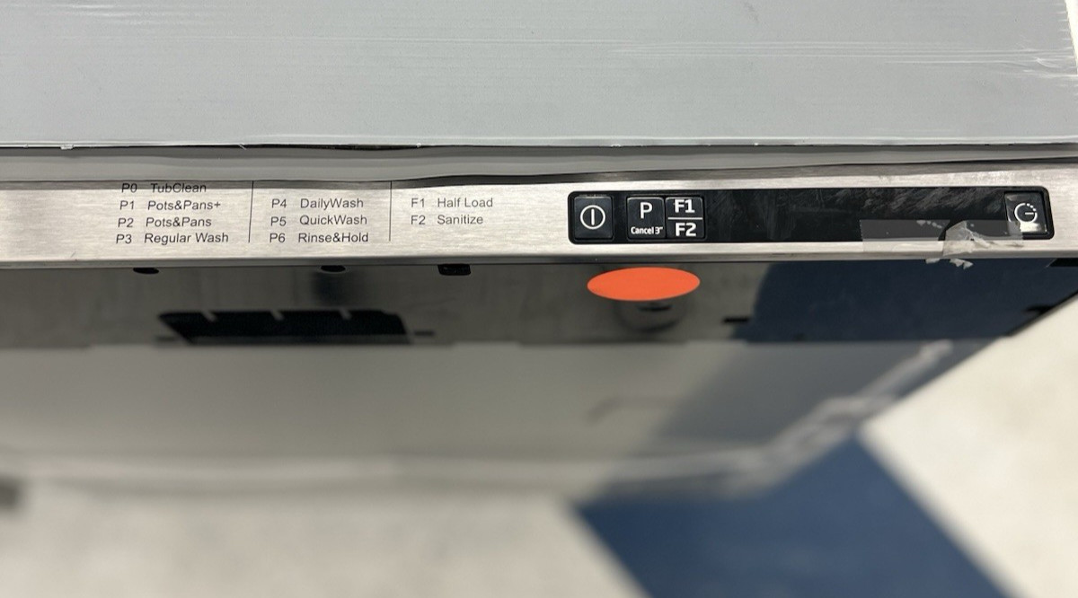 Viking FDW103WS with water softener gallery
