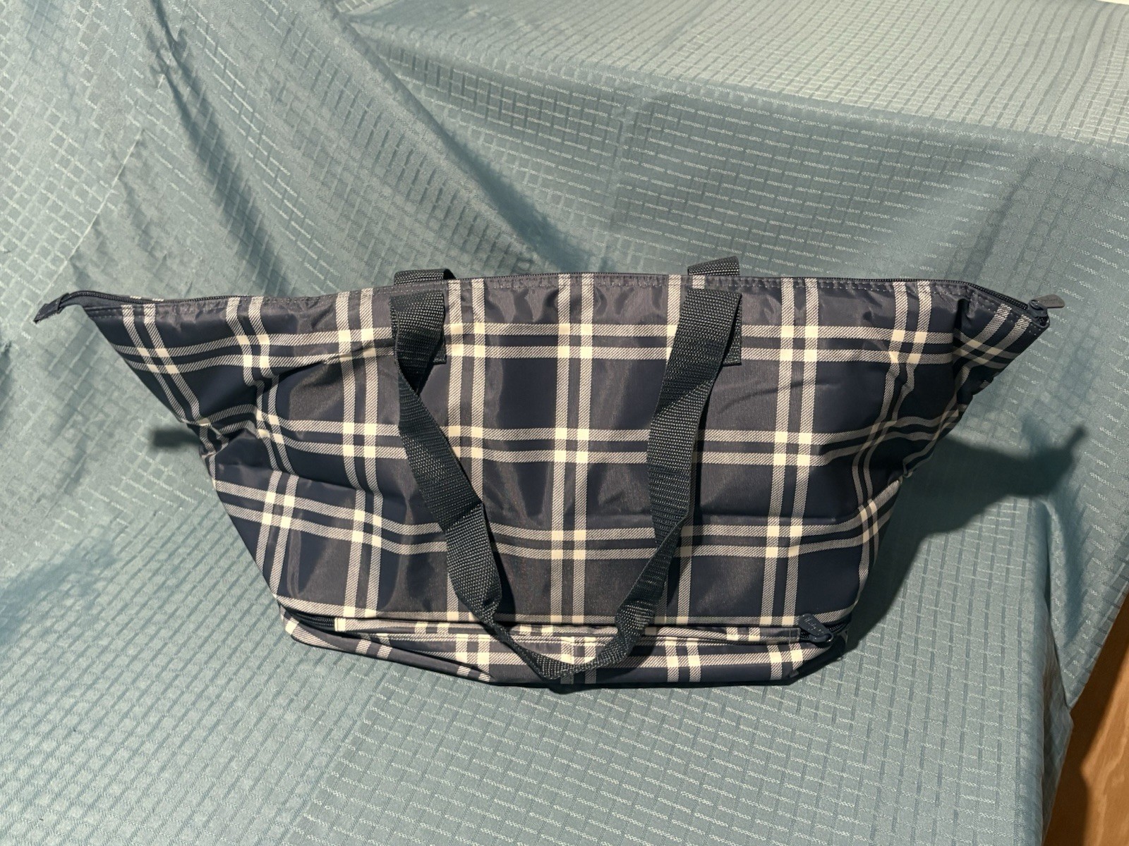 NEW!! Thirty One Bake & Take Party Cooler ( Sweater Weather Plaid ) gallery