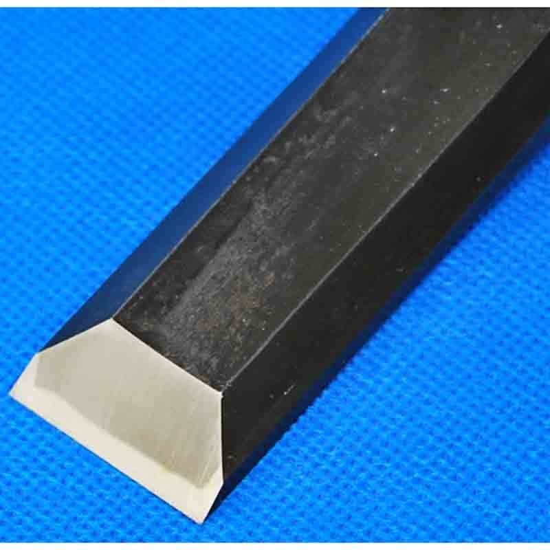 Kunikei Japanese Timber Chisel Tataki Nomi Black Finish White Steel #2 Red Oak