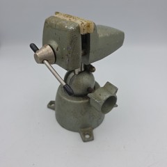 Panavise 2-1/2″ Light Duty Multi-Angle Vise with Swivel Base 301 Vintage
