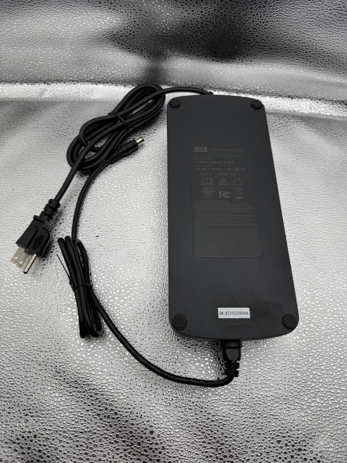 AIPER SEAGULL PRO CORDLESS ROBOTIC POOL CLEANER OEM CHARGER - [GC330-2940900] gallery