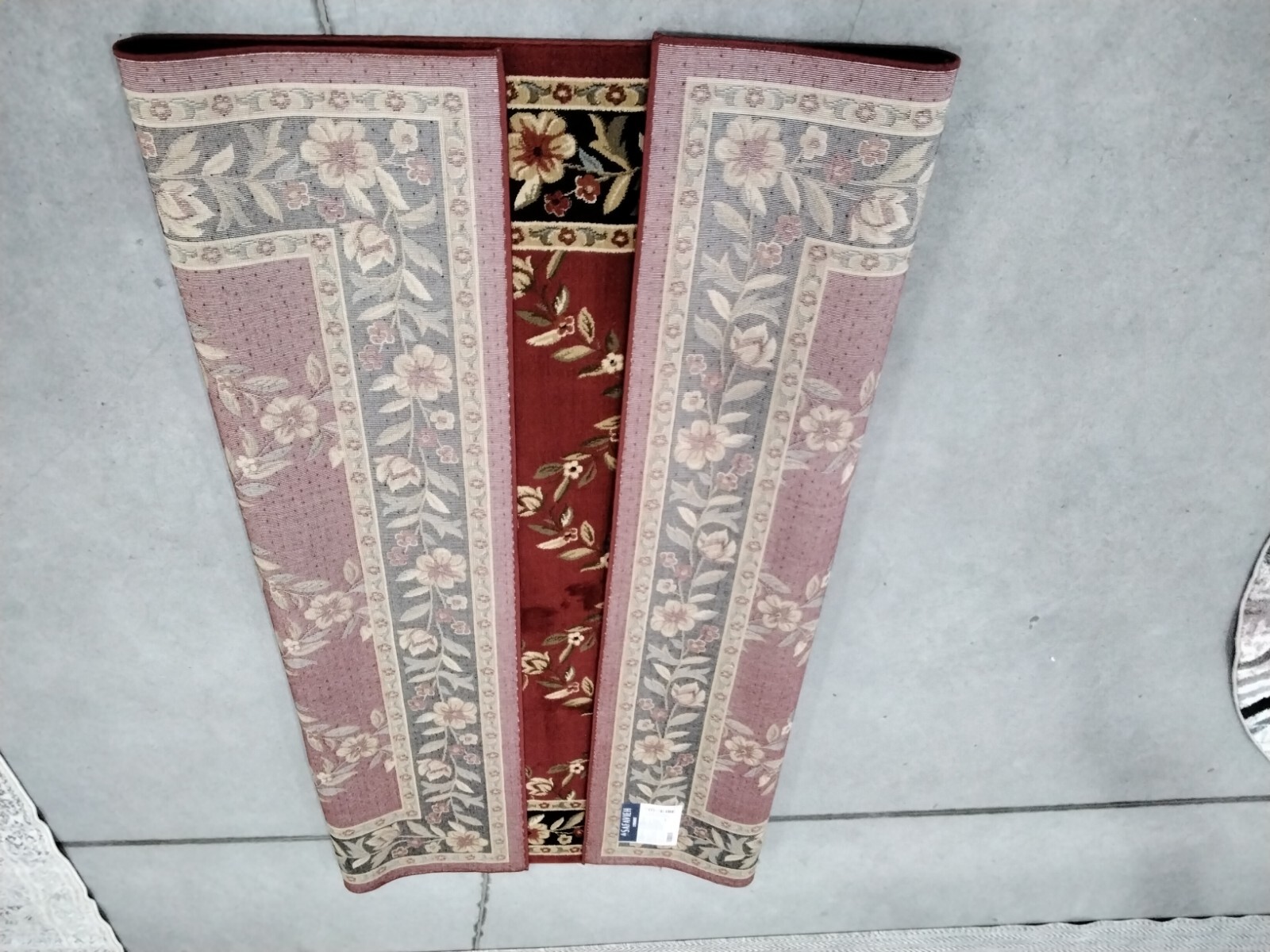 RED / BLAK 6'-7" X 6'-7" Back Stain Rug Reduced Price 1172740998 LNH557-4090-7SQ gallery