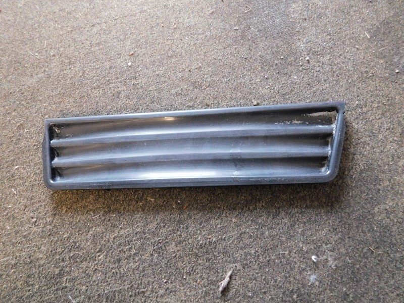 WHIRLPOOL/Maytag Refrigerator Overflow Grille (Black) WP2206670B gallery