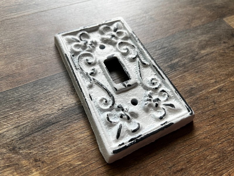 Iron Single Toggle Light Switch Wall Plate Cover, Shabby Chic White Victorian gallery