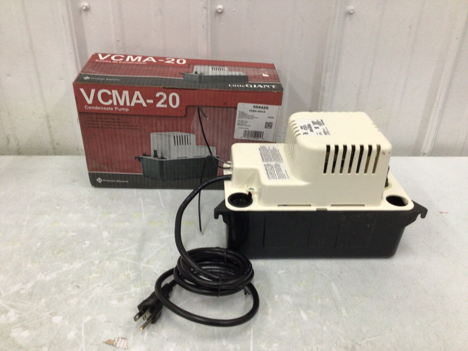 LITTLE GIANT - 554425 Condensate Removal Pump 1/2 gal Tank 1/30 hp, 115V AC. gallery