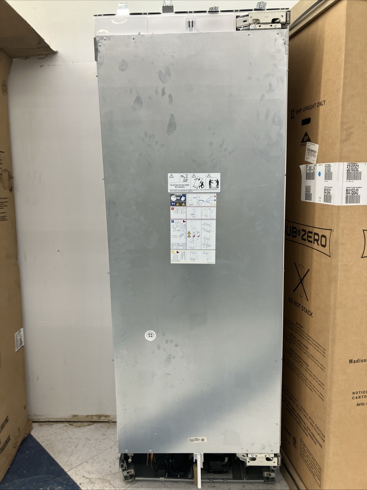 Thermador Freedom® Collection 30" Panel Ready Refrigerator Column, T30IR900SP/04 gallery