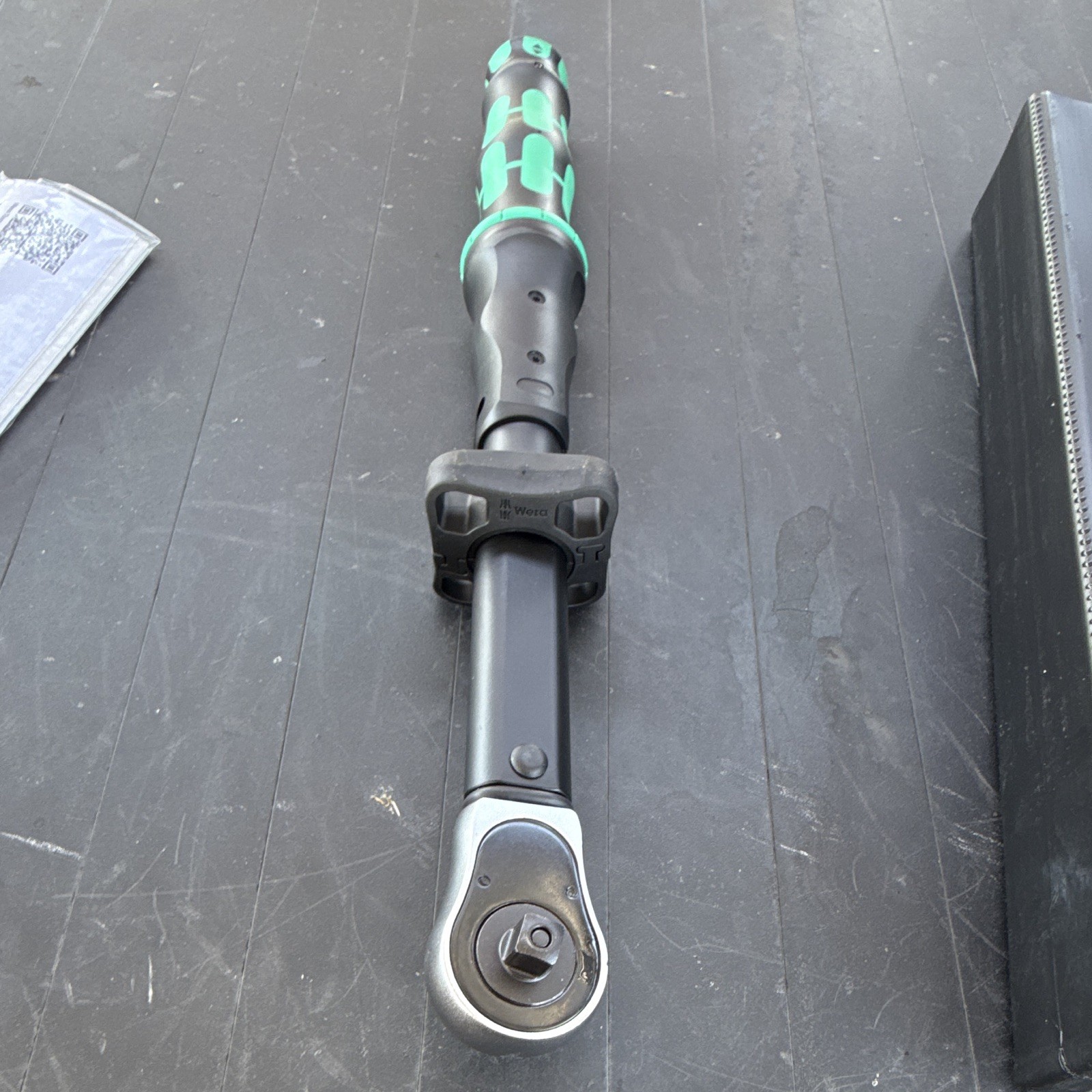 Wera Click-Torque B 2 Click Torque Wrench 1/2in 20-100Nm Ratcheting gallery