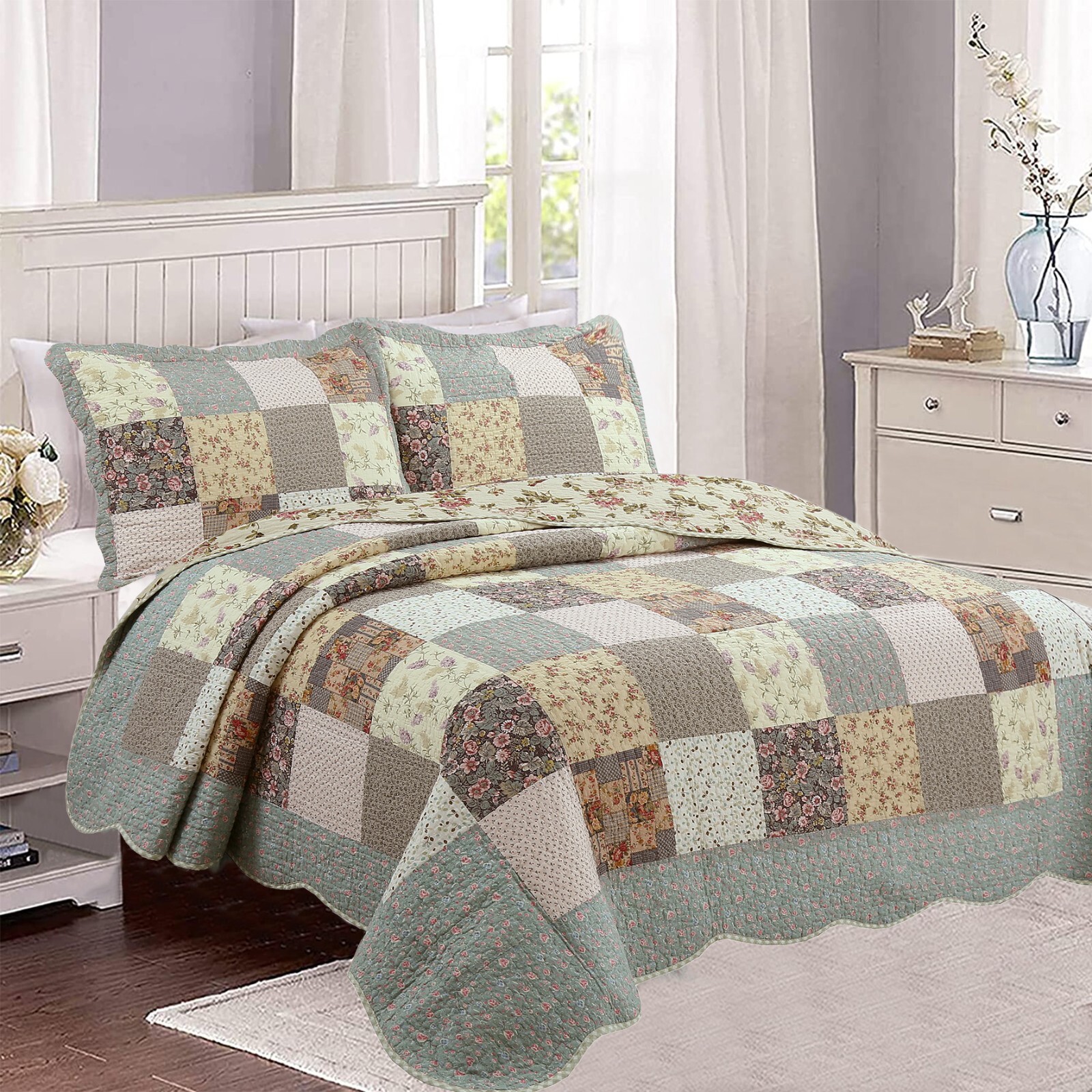 Country Floral Chic Scalloped Real Patchwork Cotton 3-Piece Quilt Bedding Set gallery