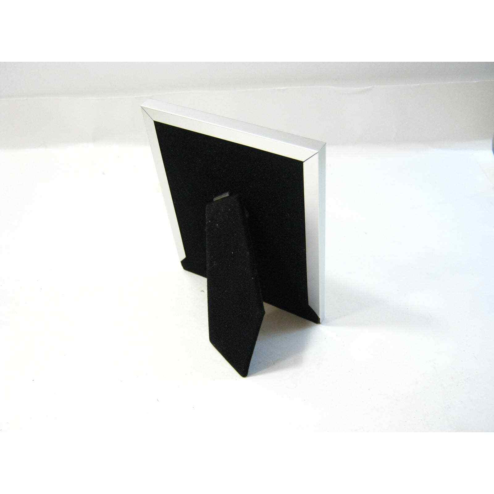 Baby Nursery Bright Silver Photo Frame Picture Holder for 3x2 inch photo gallery