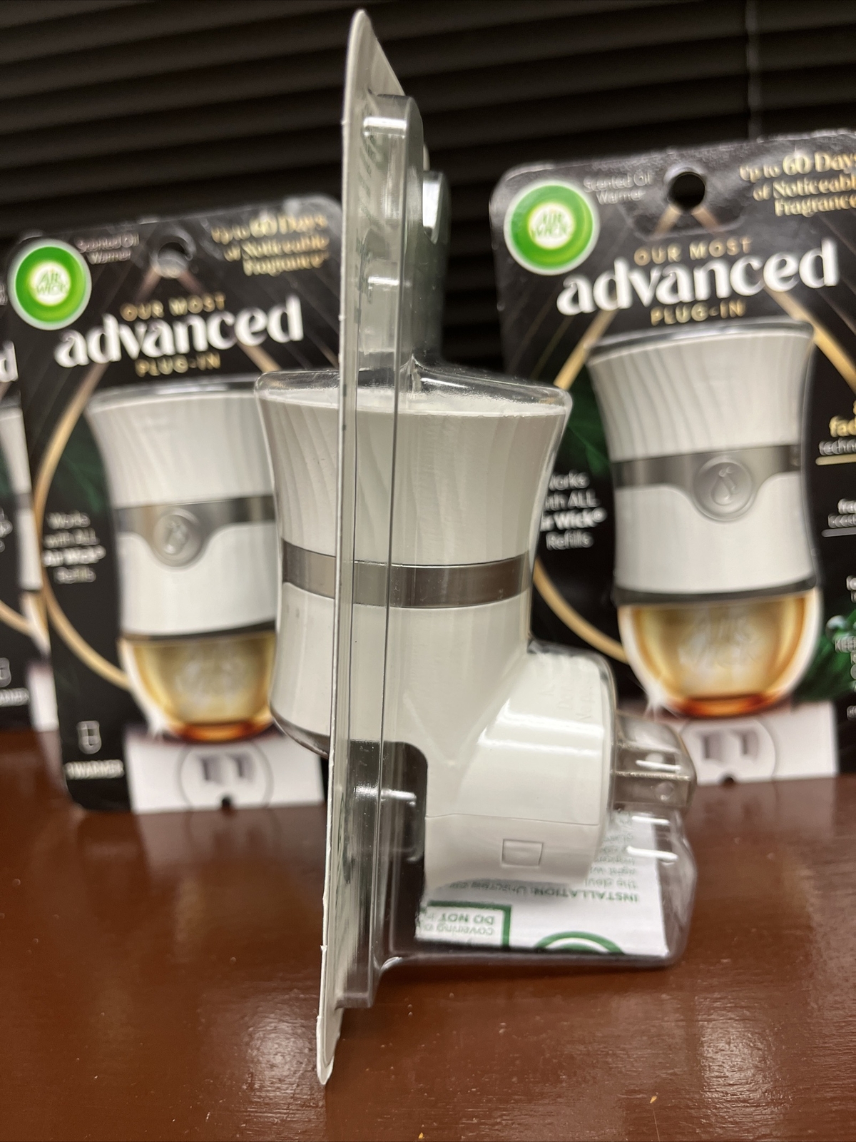 Lot 5 Air Wick Advanced Plug in Scented Oil Air Freshener Essential Oils Warmer gallery