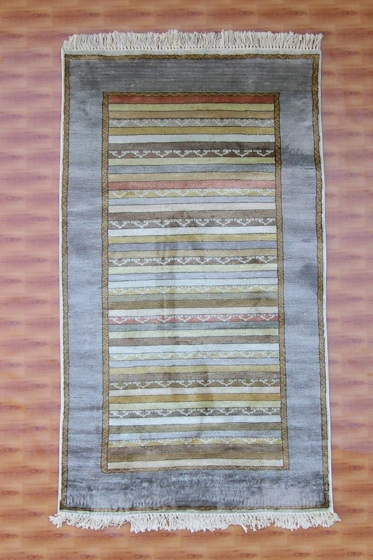 3x5 Timeless Striped Design Multicolor Hand-knotted Silk Foyer Rug gallery