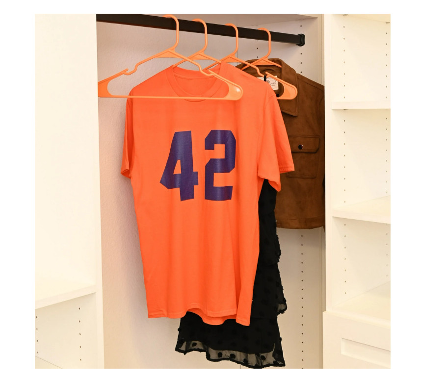 Plastic Notched Hangers for All Clothing Types Bulk 50 Pack Orange gallery