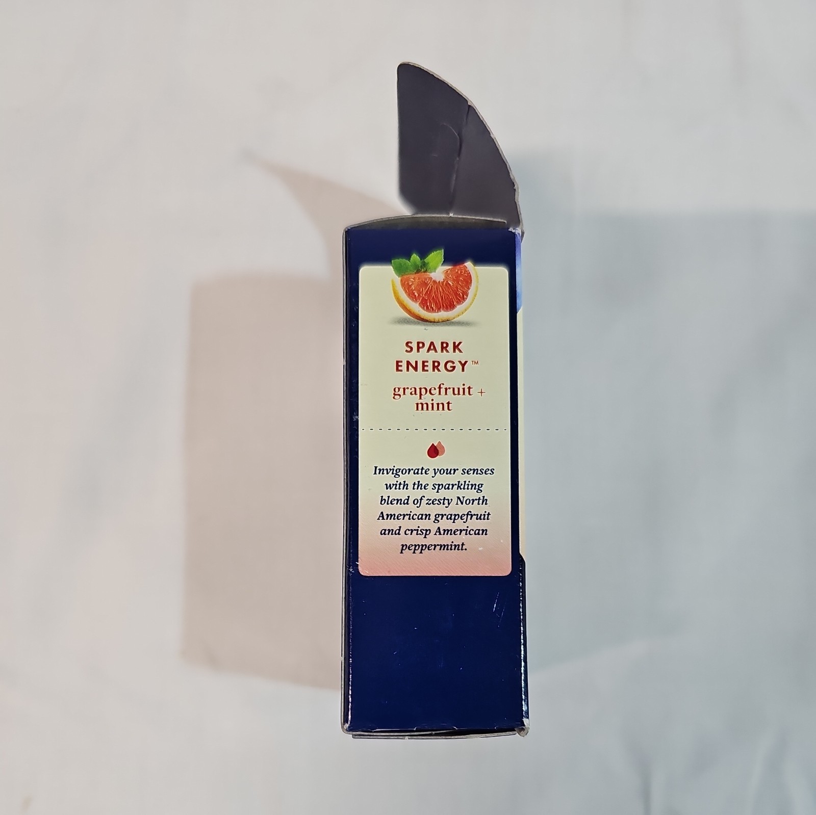 Lot 3 Glade Aromatherapy Cool Mist Oil Diffuser Refill, Spark Energy Grapefruit gallery