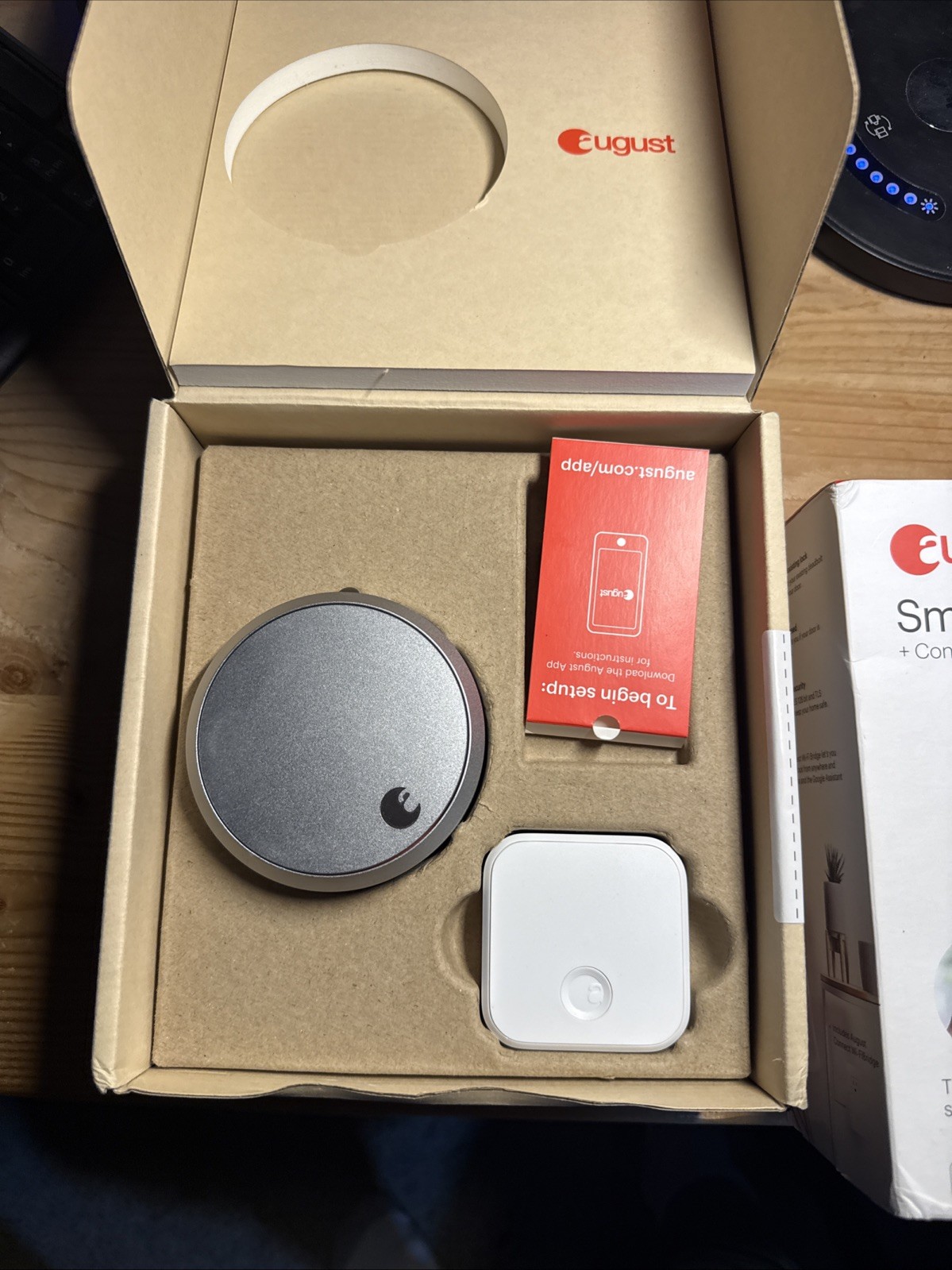 August Smart Lock Pro Silver + Connect Wi‑Fi Bridge, Bluetooth, Auto-Lock gallery