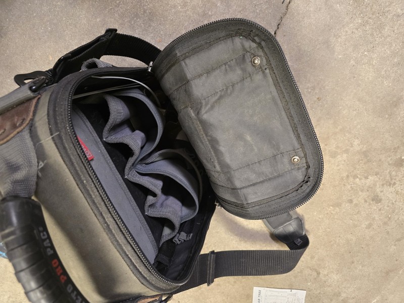 Veto Pro Pac Tech-MCT Compact Nylon Tool Bag Black/Gray w/ Shoulder Strap gallery