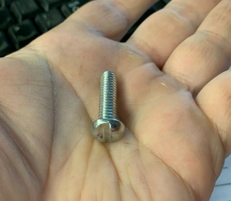 Tamper Proof One Way Security Machine Screws 1/4-20 x 1" - lot of 25 gallery