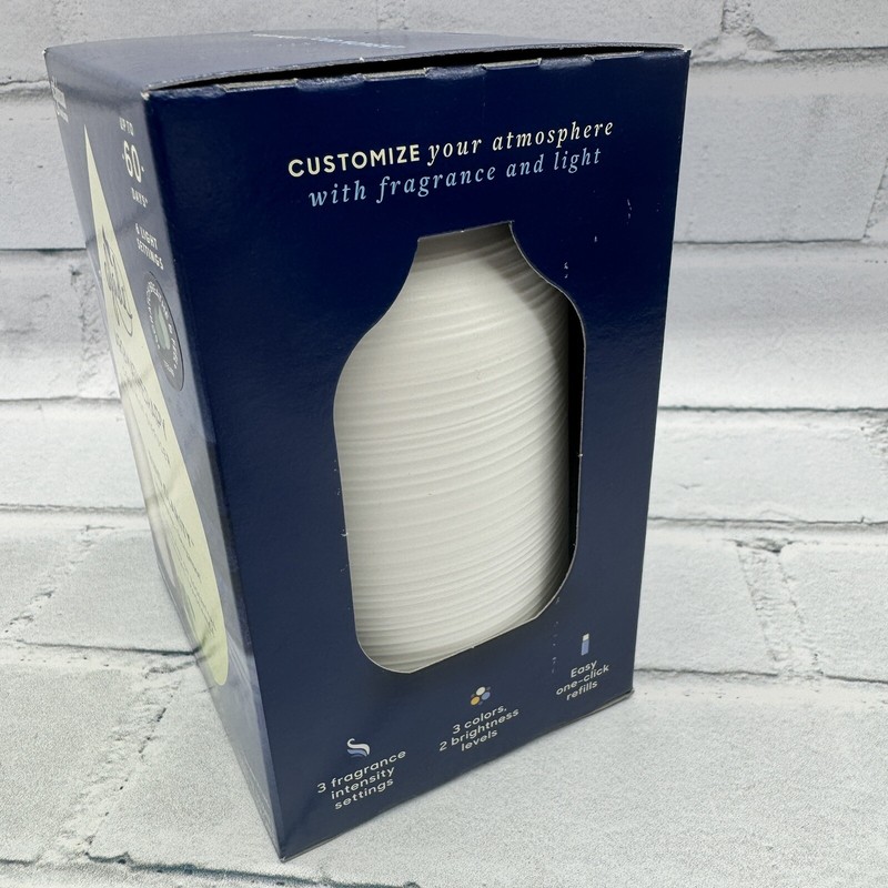 Glade Aromatherapy Cool Mist Oil Diffuser Light Find Clarity Lemongrass Bergamot gallery