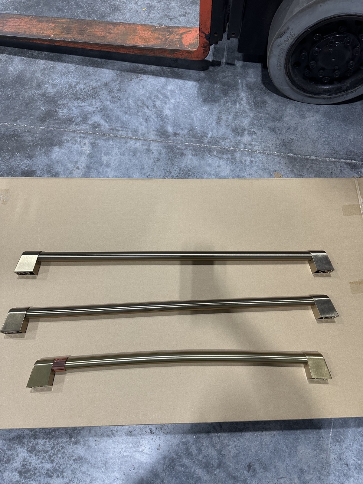 Café CXWS7H0PNCG Range Handle Kit Brushed Bronze Custom Hardware gallery