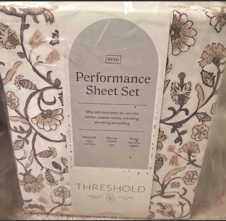 Threshold Performance King Sheet Set 100% Cotton Floral 401-600 Thread