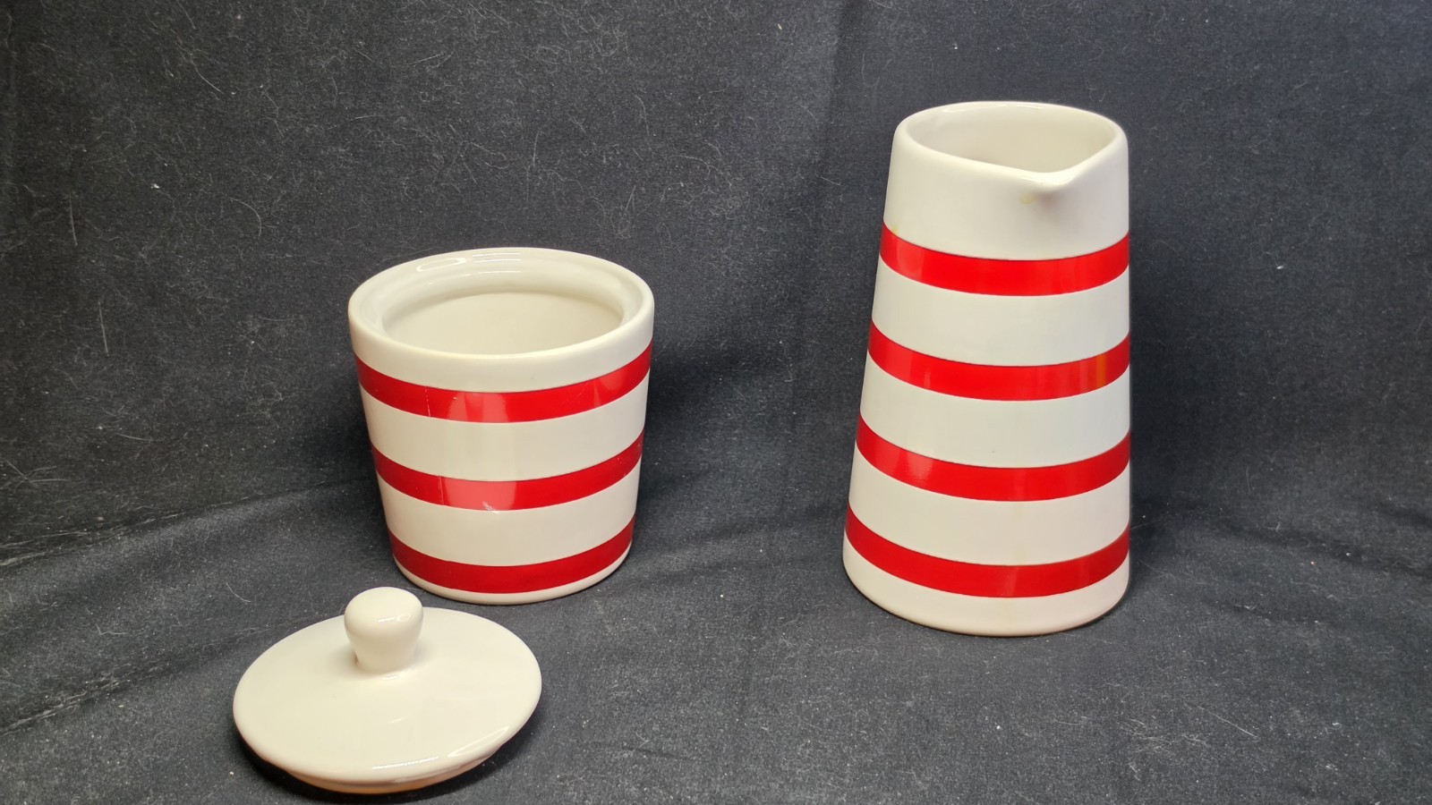 NAUTICA J-CLASS RED STRIPED WHITE CERAMIC CREAMER & COVERED SUGAR BOWL gallery