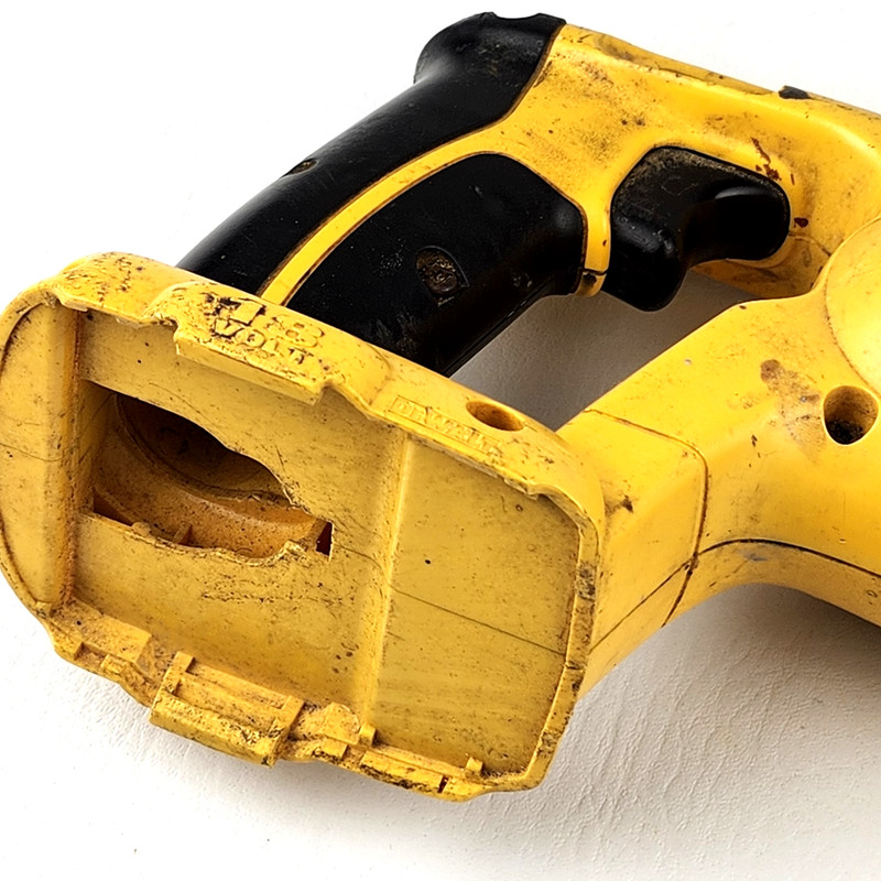 DeWalt DC385 18V Type 2 Variable Speed Reciprocating Saw with 2 Saw zall Blades gallery