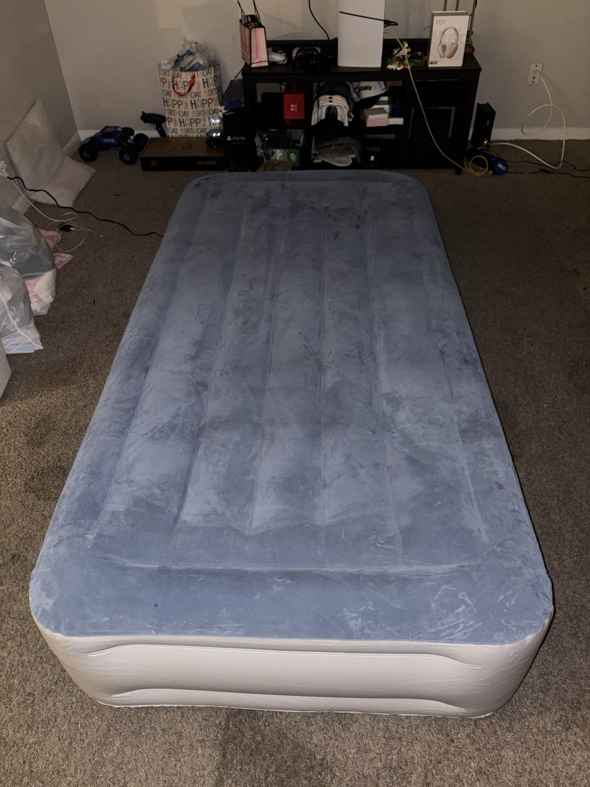 Intex Dura-Beam Deluxe Essential Rest Twin Raised 15" Air Bed w/ Built-In Pump gallery