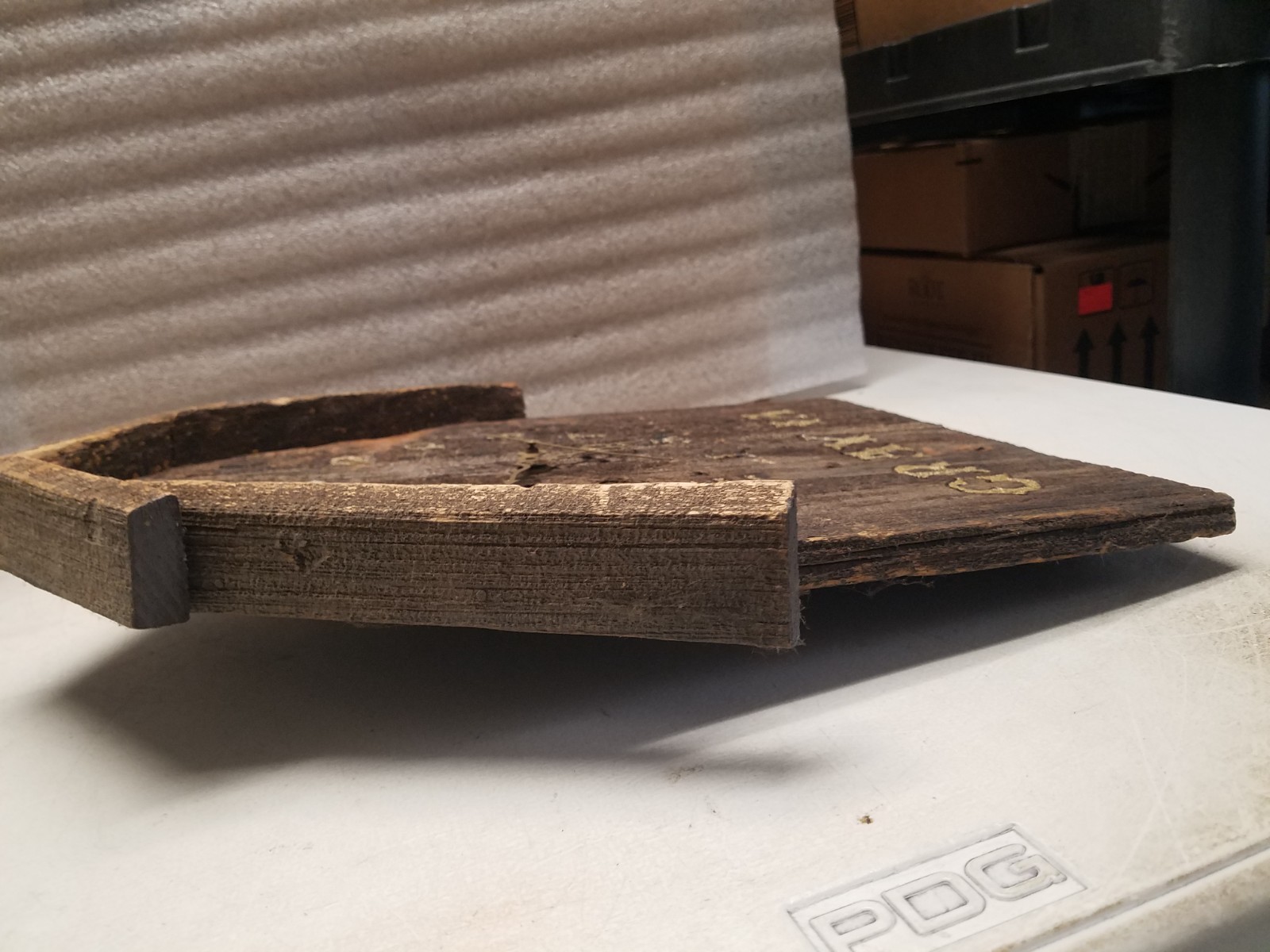 Handmade Barnwood Barn Shaped Wall Clock (M) gallery